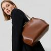 Trendy Large Capacity Women's Clasp Handbag - Versatile and Stylish Single Shoulder Bag