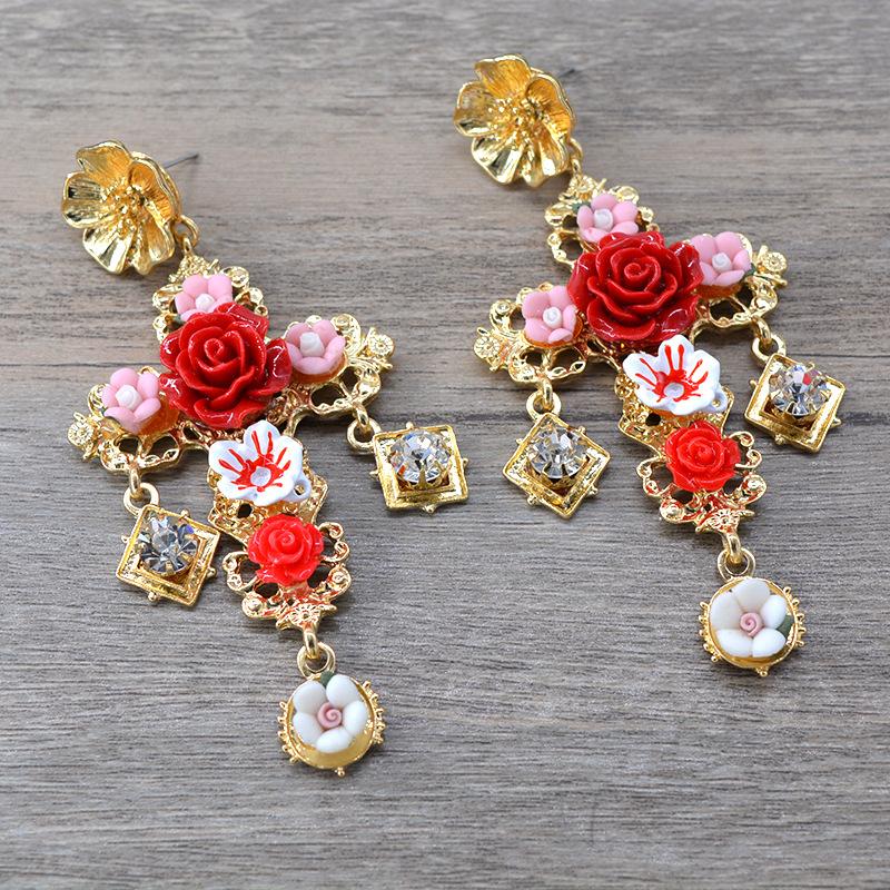 Boucles d'oreilles baroques de style rétro, boucles d'oreilles à pampilles, longues boucles d'oreilles tissées à la main en perles, boucles d'oreilles de style peinture à l'huile de palais