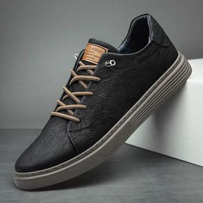 Fashion 2024 New Low Top European Station Men's Shoes, Cow Two-layer Leather Board Shoes, British Trend Casual Versatile Sports Shoes