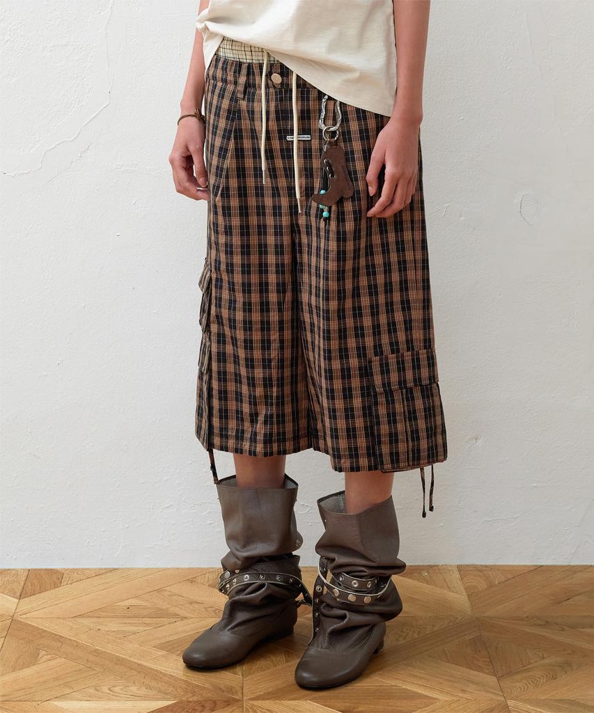 THEVINYLHOUSE Pantaloncini Cargo a Quadri Stratificati Marrone