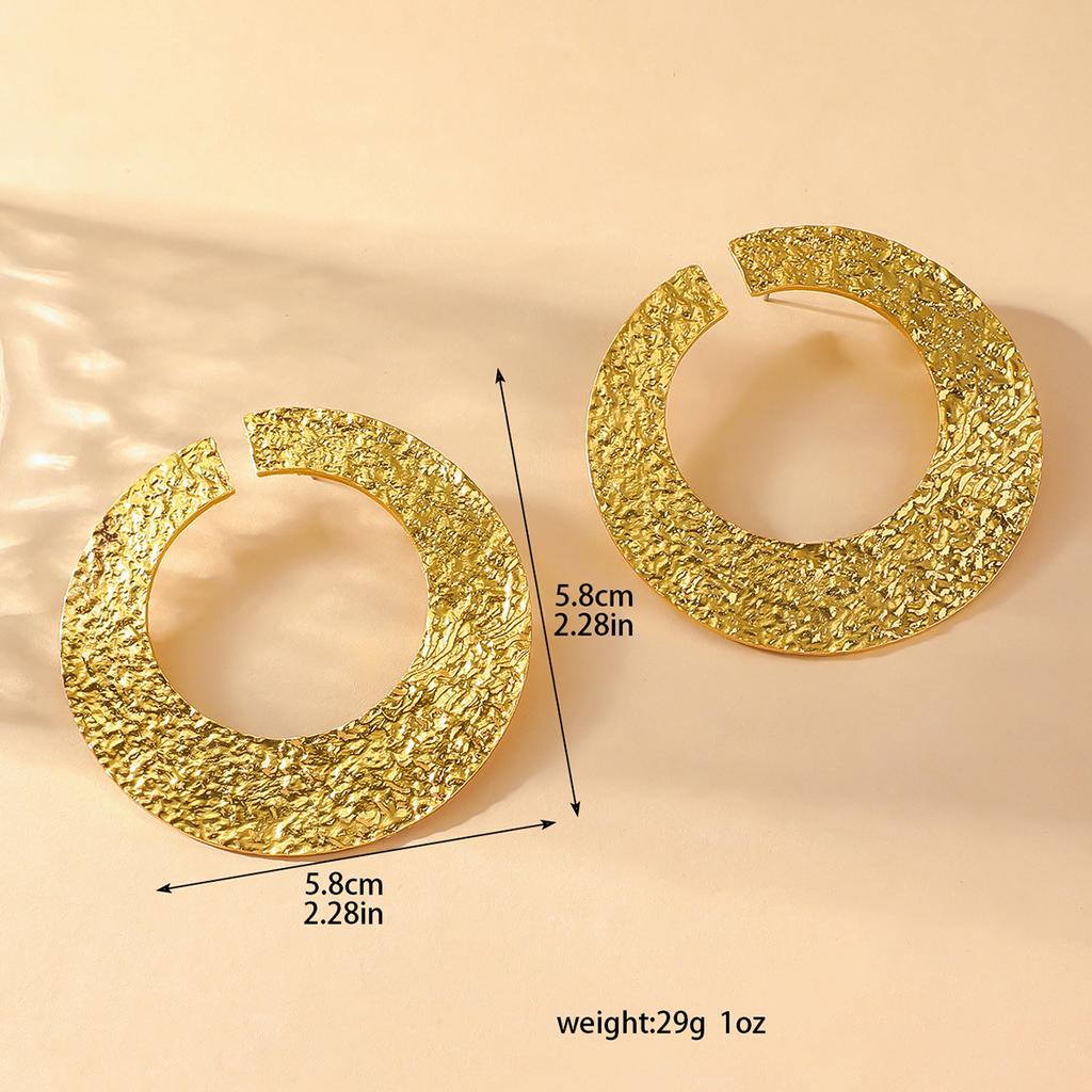 Accessories Circle Hollow Fan Circle Metal Earrings Women'S French Retro Elegant Niche Premium