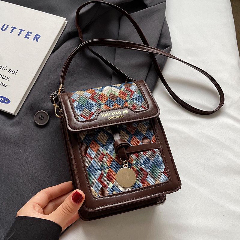 2025 Women's High-End Retro Crossbody Handbag - Small Square French Shoulder Bag