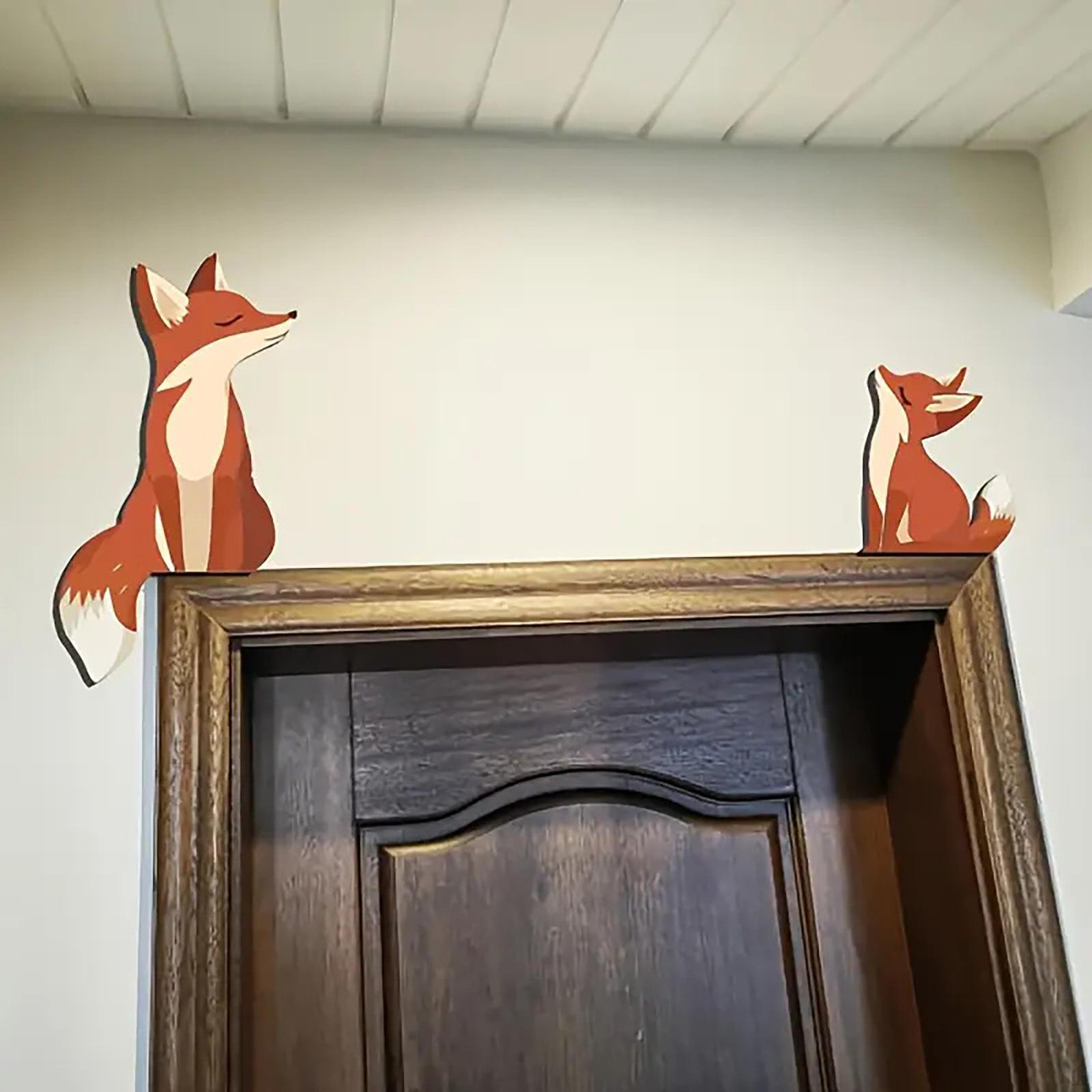 

2 Pieces Door Toppers Corner Decor Adorable, Wall Ornament for Hallway Entryway, Kids Left