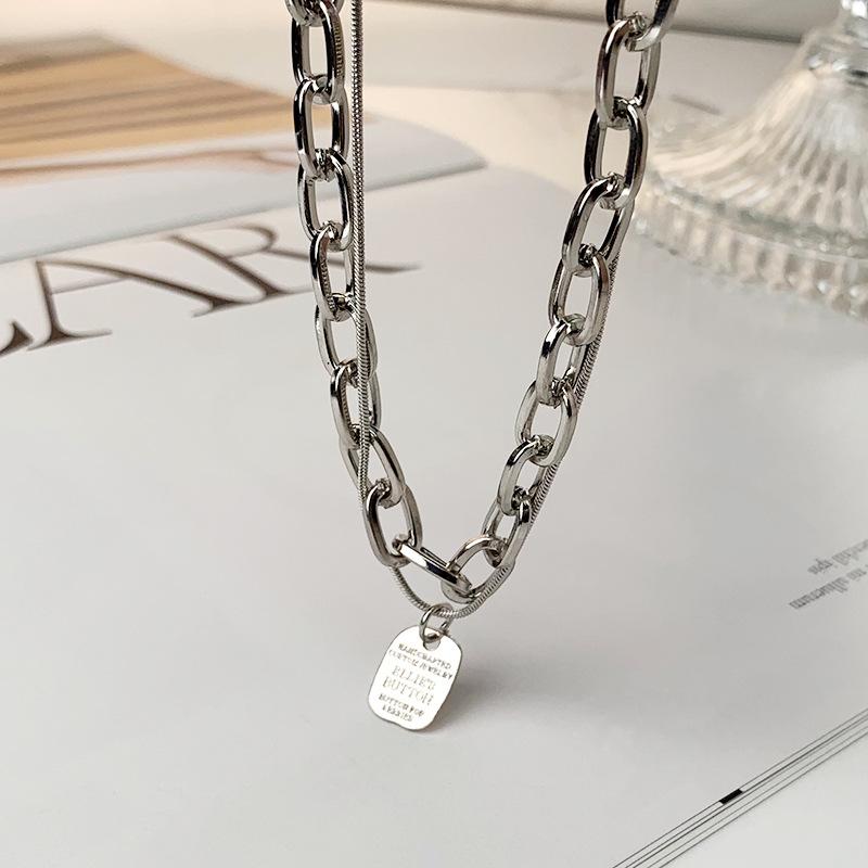 Sweet and cool Spice square brand double-layer chain light luxury niche necklace female summer design feeling cool and does not fade advanced sense