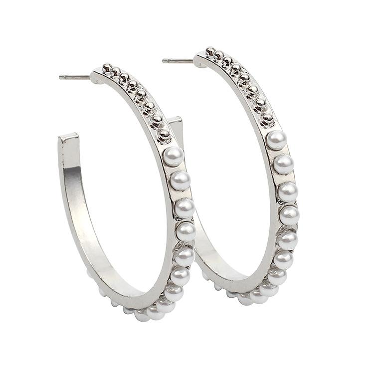 

European and American fashion earrings, new fashion personalized pearl stud earrings срібний