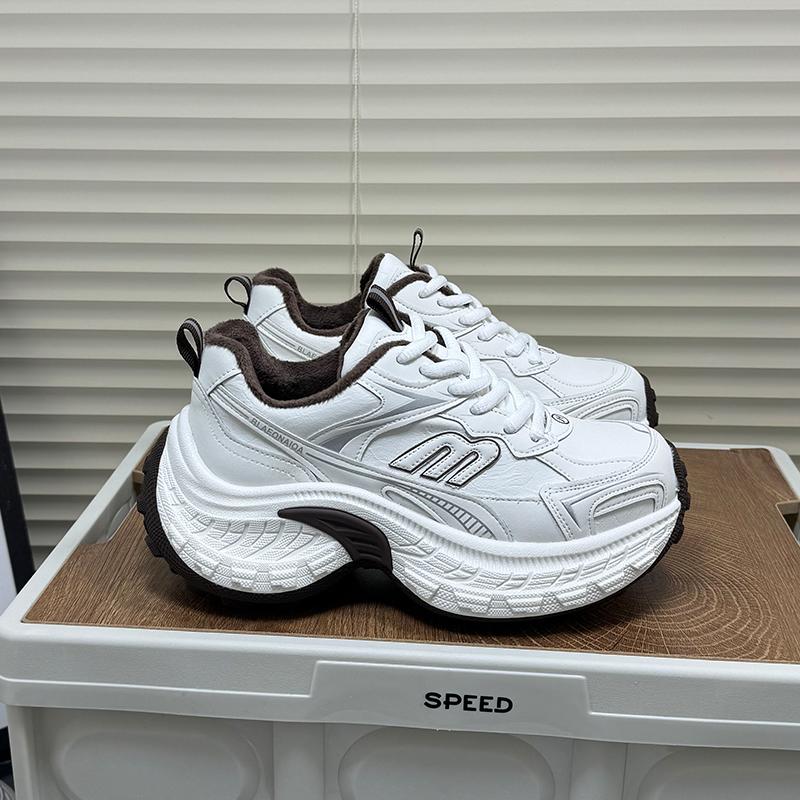 

Winter velvet thick-soled women s autumn and winter new fashion versatile height increase leisure sports white shoes 40