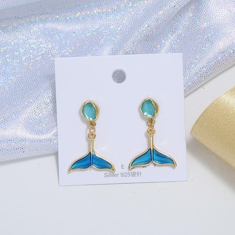 

Нишевый дизайн серия «Синее звездное небо» простые серьги-пусеты, женские серьги с луной и звездой, темпераментные универсальные серьги, длинные серьги