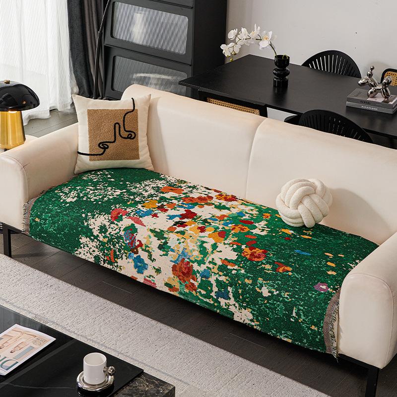 Cute Hairball Sofa Cushion Cartoon Sofa Towel Universal Sofa Cover For All Seasons, Autumn And Winter Anti-Cat Scratch And Dirt-Resistant Sofa Cover