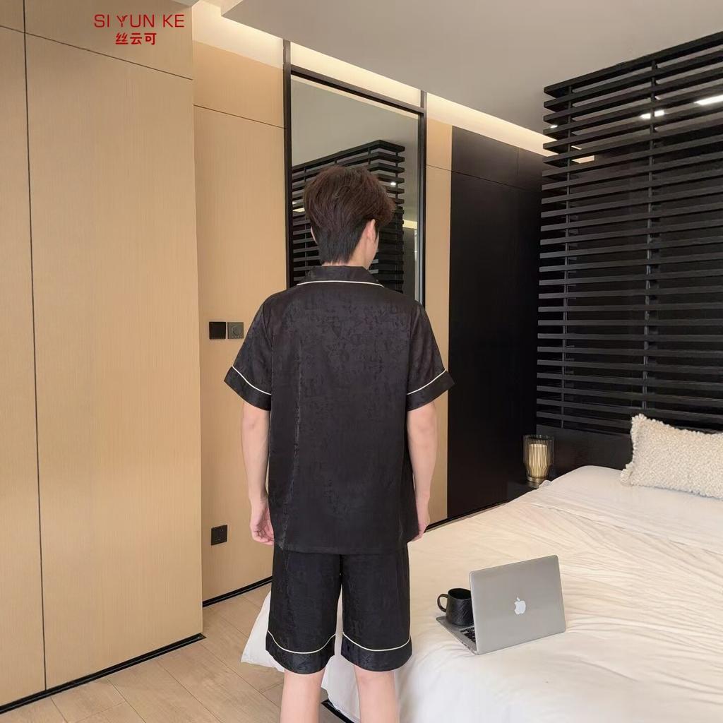1011 Men's Ice Silk Pajamas Set Summer Short-sleeved Shorts High-end Jacquard Loungewear Can Be Worn Outside Trendy Brands