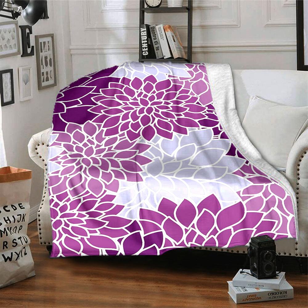 1pc Purple Floral Pattern Blanket Warm, Cozy, And Soft, Suitable for Sofas, Beds, Cars, And Office Use.Perfect for Camping And Travel, Making It a Gre