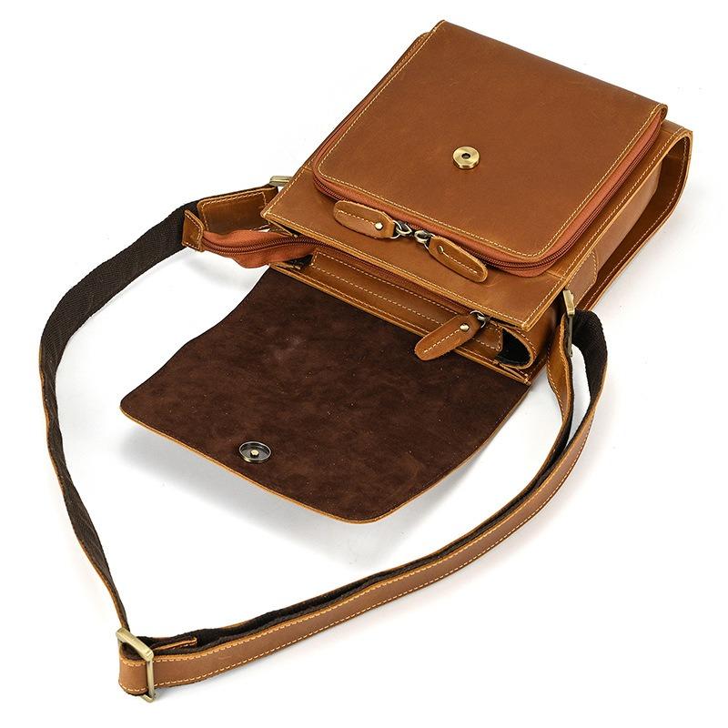 Men's Genuine Leather Shoulder Bag Crazy Horse Leather Messenger Bag Popular Retro First-layer Cowhide Flip Bag iPad Bag