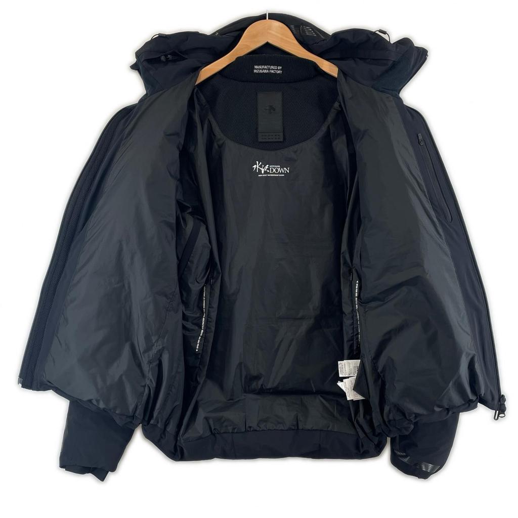 DESCENTE DAMQGK33U line Down jacket black mens XXL Allterrain Storm Jacket used
