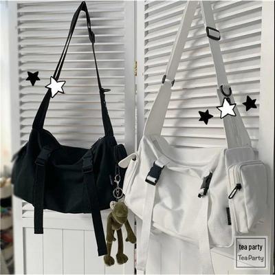 Koreanische Schicke Unisex Retro Canvas Umhängetasche - Studenten- & Arbeitskleidungsstil