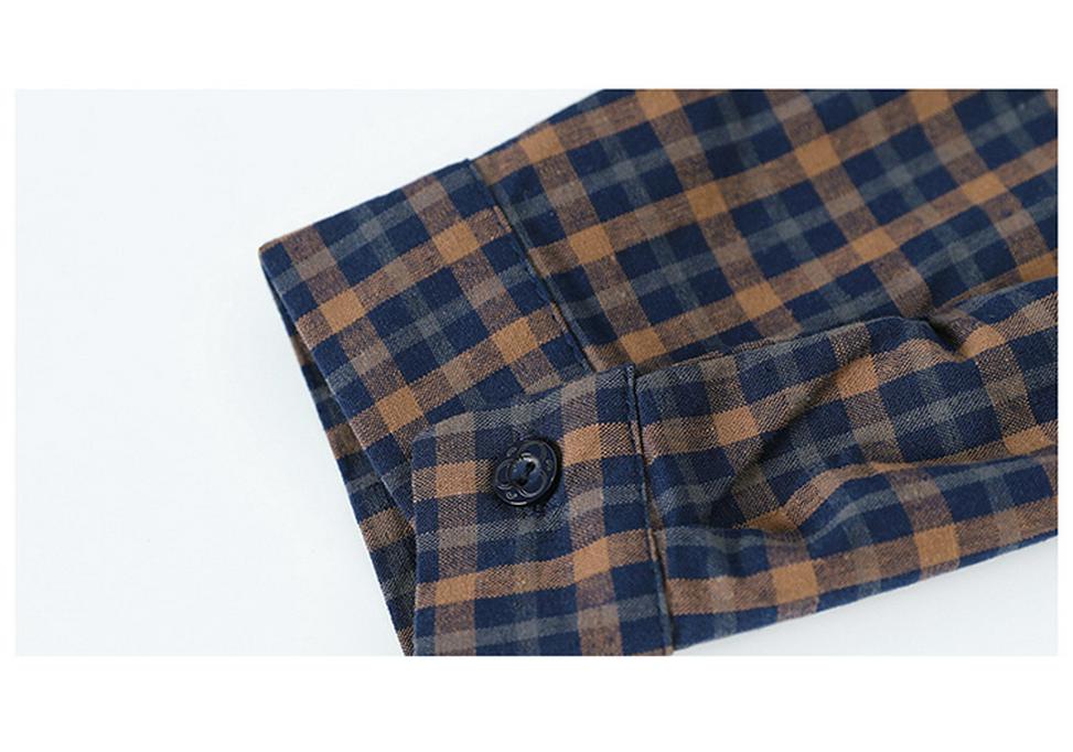 2026 Women's Spring/Fall Loose Cotton Plaid Lapel Shirt for Middle-aged & Elderly - Long Sleeve