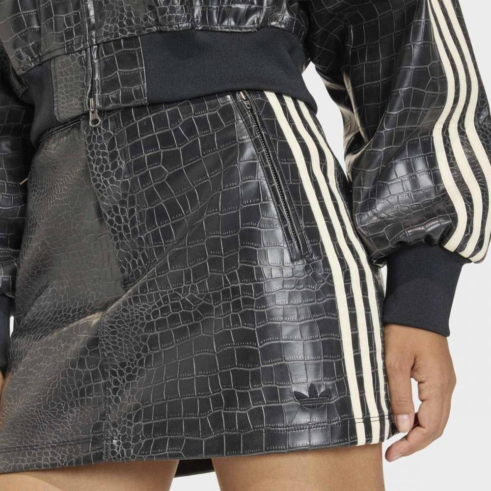 AdidaS Women S Button cloSure Faux Leather Mini Skirt  Ke5034 