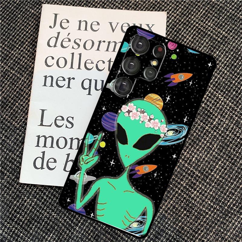 Aesthetics Cartoon Alien Space Case For Samsung Galaxy S25 S24 Ultra S20 S21 S22 S23 Ultra S9 S10 Plus S25 FE Back Cover