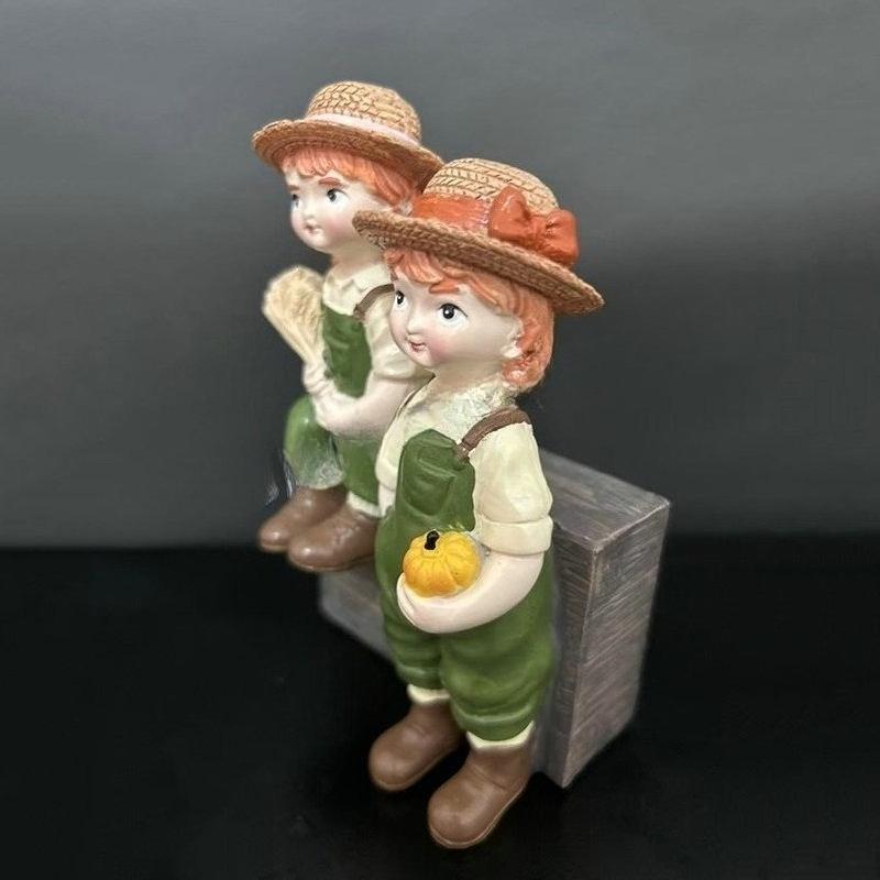 Cute Cartoon Doll Ornaments of Rural Sun Hats, Garden Couple Decorations and Home Ornaments