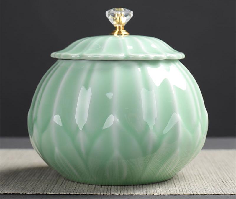 Chinese Style Large Capacity Ceramic Tea Storage Cans Sealed Pot For Kitchen Spices Organizer Celadon Porcelain Tea Coffee Jars