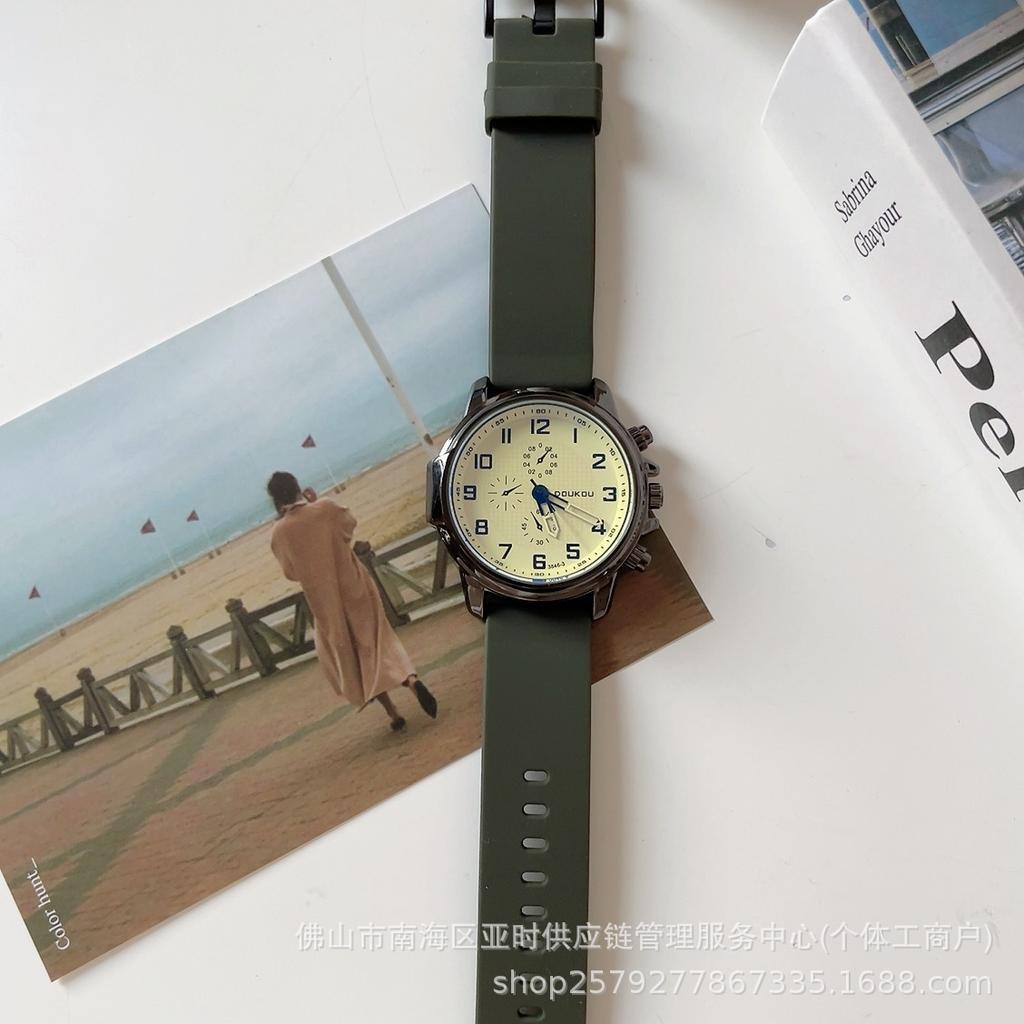 Trend Watch Male Teen Female Student Simple Casual Sports Silicone Neutral Watch