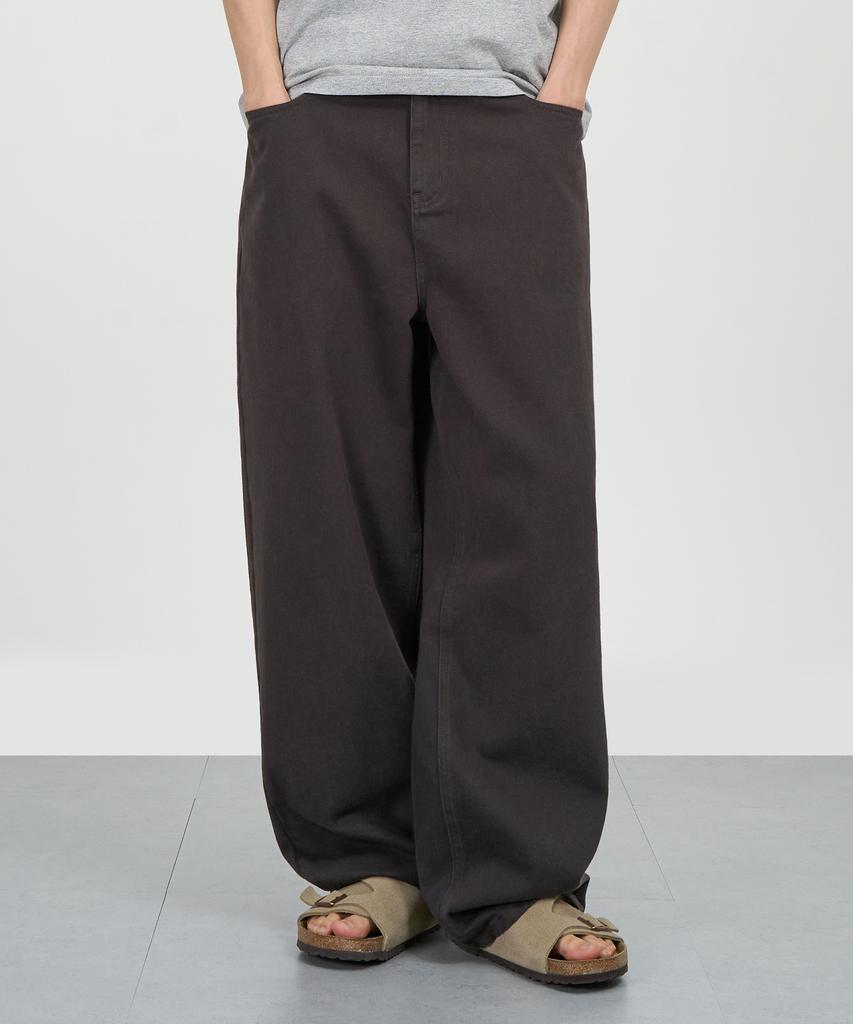 EXCONTAINER Daily Curved Cotton Pants (Charcoal)