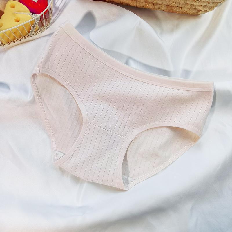 Women's Simple Solid Color Mid-Waist Breathable Cotton Panties