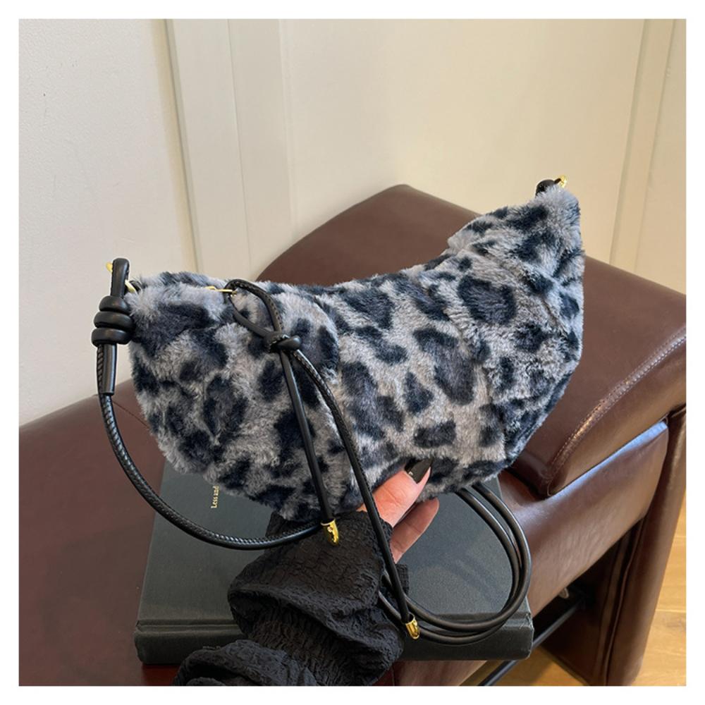 Fluffy Plush Shoulder Bag for Women Leopard Print Dumpling Bag Versatile Shoulder Crossbody Bag Fashion Commuter Travel Handbags чёрный
