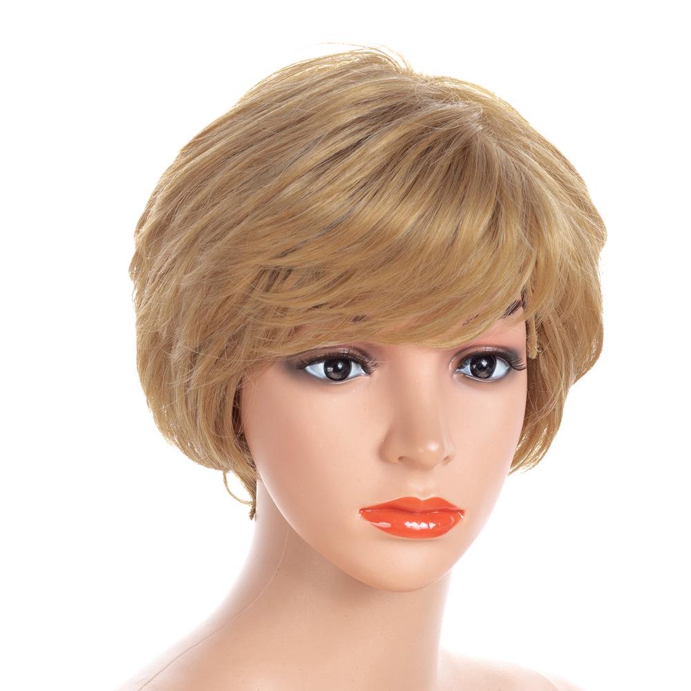 Ladies Layered Wig With Bangs Short Blonde Wigs for Women Synthetic Hair Daily Cosplay Party Wig Heat Resistant Fibre Wig