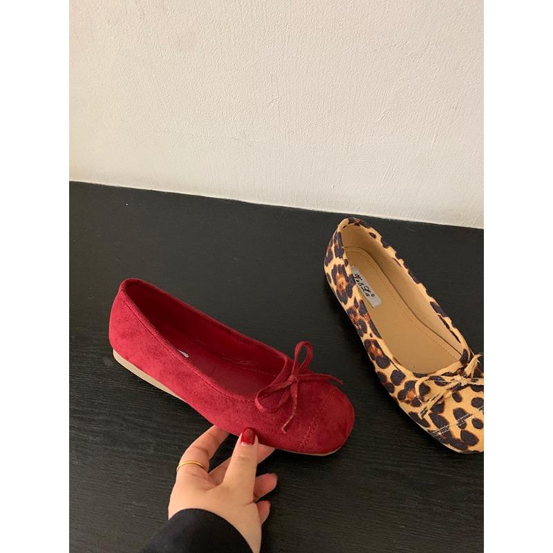 Fashion 2025Soft Female Silk Fashion Shallow Ladies Flats With Shoes Slides Round Toe Footwear Slip On Women Ballet