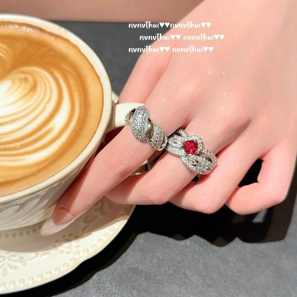 Beauty On The Heart, Crown Jewel Ring, Princess On The Run, 18K Gold Plated, Threaded Wrapped Zircon Ring