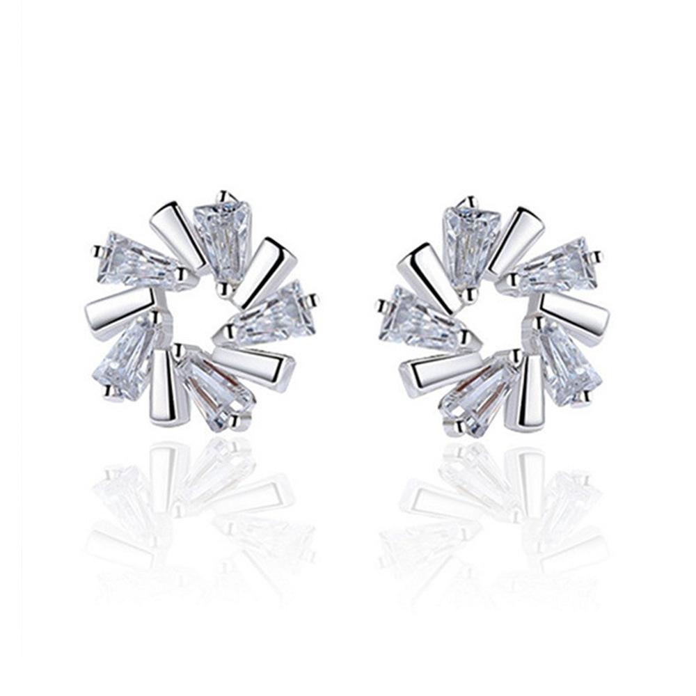 Exquisite Flower Zircon Stud Earrings for Women Geometric Rhinestone Silver Needle Earring Girl Party Birthday Gifts