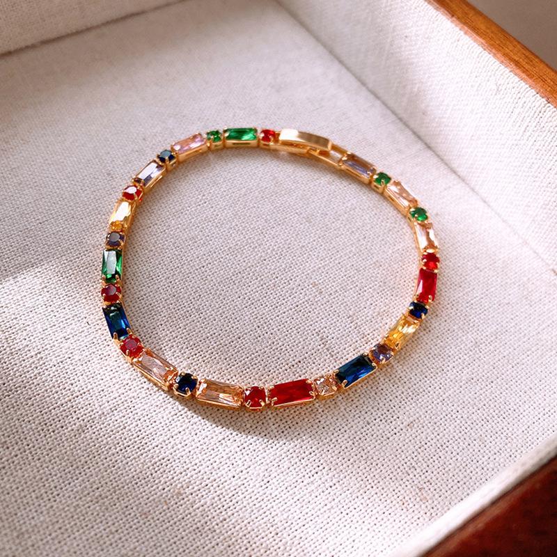 Vintage Geometric Zircon Bracelet - Elegant, Versatile Bangle for Women