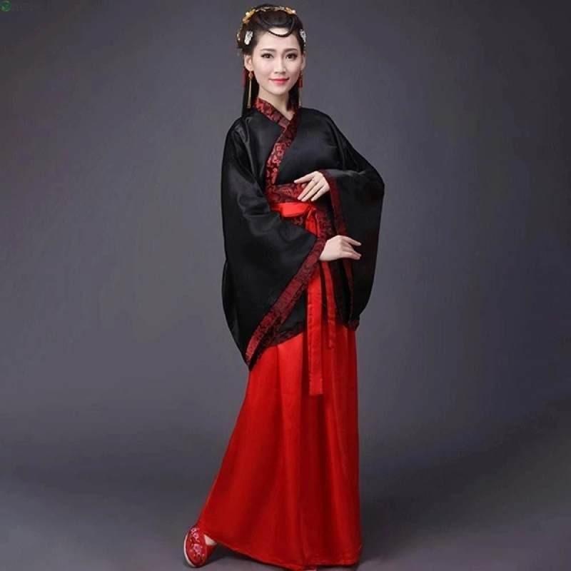 Hanfu Dress For Women With Flowing Fabric And Elegant Design For Festivals