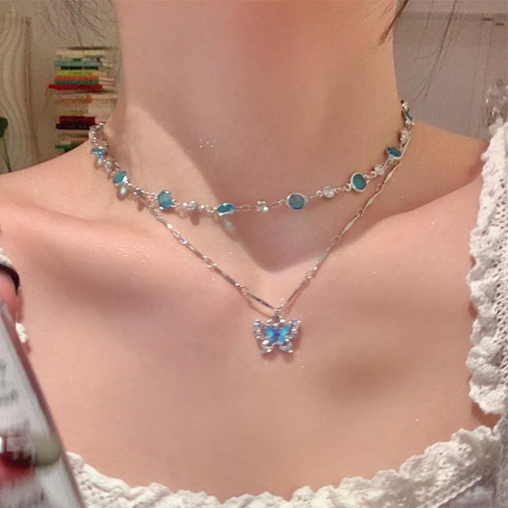 Collier Papillon Simple et Brillant pour Femmes Filles Chaîne Clavicule Ras de Cou Tendance