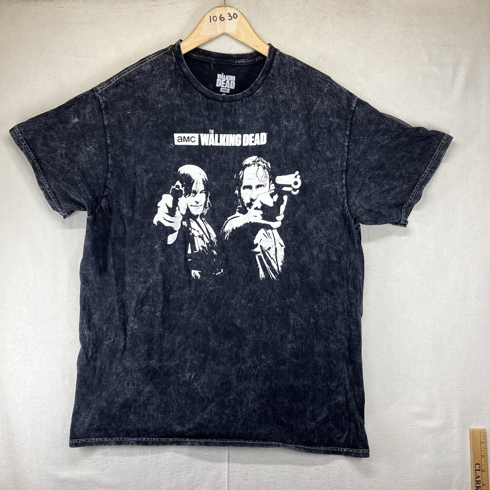 AMC The Walking Dead T Shirt Mens Medium The Boondock Saints Pose Daryl & Rick Unisex T-Shirt S