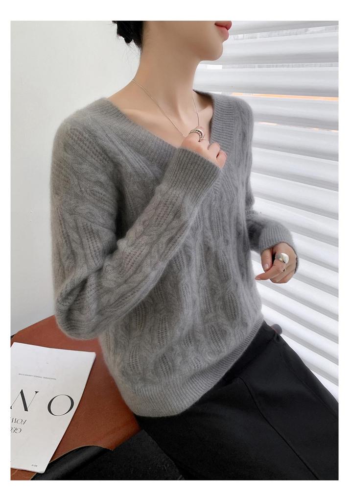 Women's V-neck Wool Twist Sweater - Thick, Loose, Long Sleeve Knit for Autumn/Winter