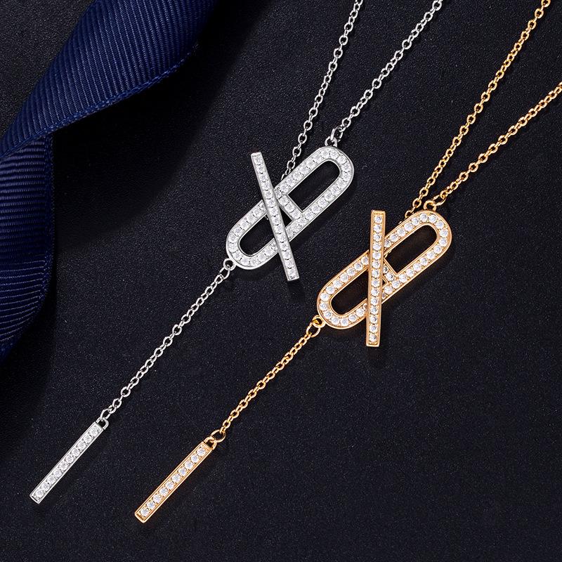 18K Gold Plated Pig Nose Tassel Paperclip Pendant Necklace