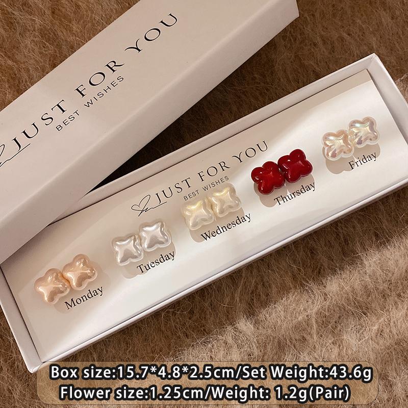 

2026 New Holiday Gift Pearl Box Earrings Luxury Accessories For Women s Sets Jewelry Young girl s Flower Heart Sweet Earrings