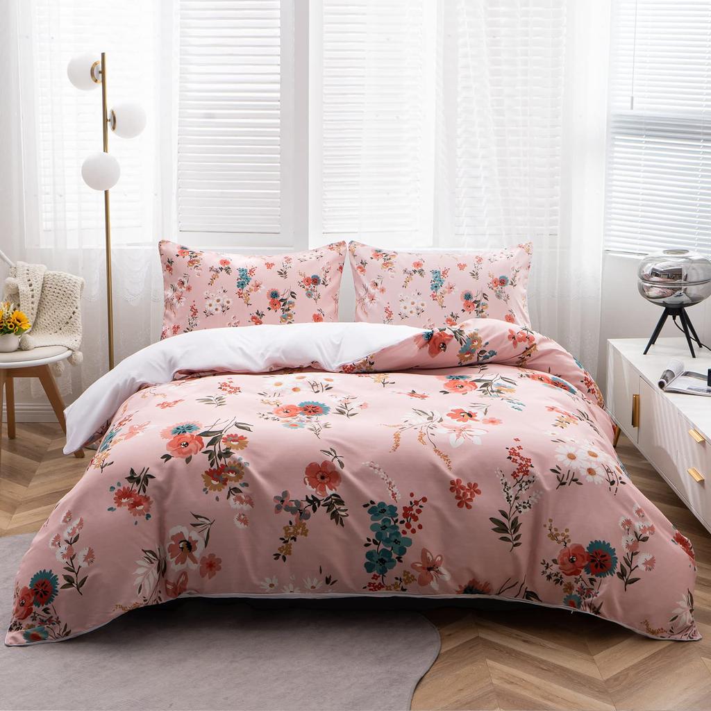 Modern Fashion Flower Bedding Three-Piece Quilt Cover