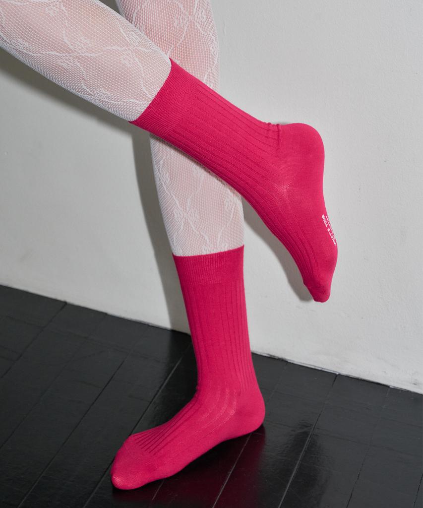 Meonseuinmeonseuaus Essential Ribbed Long Socks Bright Pink