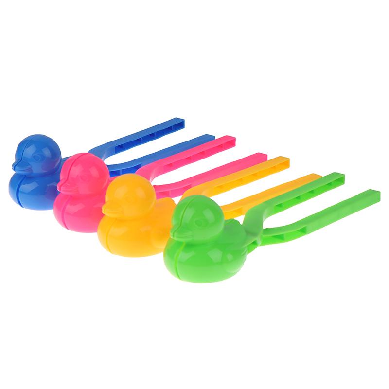 Cartoon Lovely Duck Shaped Snowball Maker Clip Children Outdoor Toy