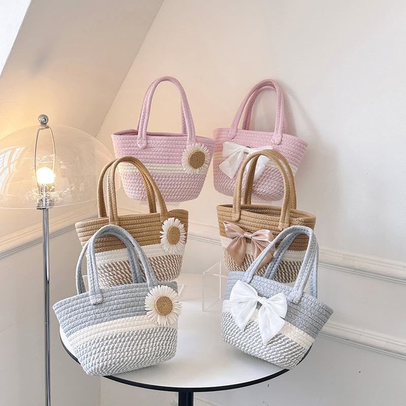 

Artistic National Style Summer Straw Woven Flower Shoulder Bag for Women