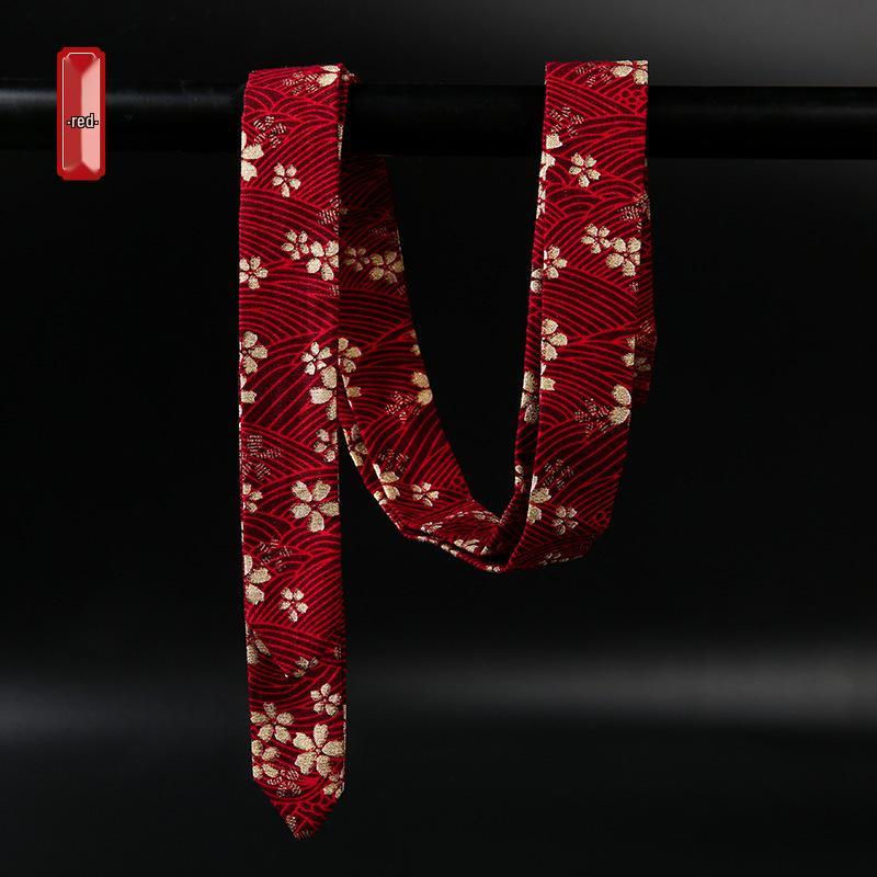 Elegant Ebony Flower Hairpin for Women – Ancient Style, High-End Feel, Simple Chinese Design, Perfect for Daily Use.