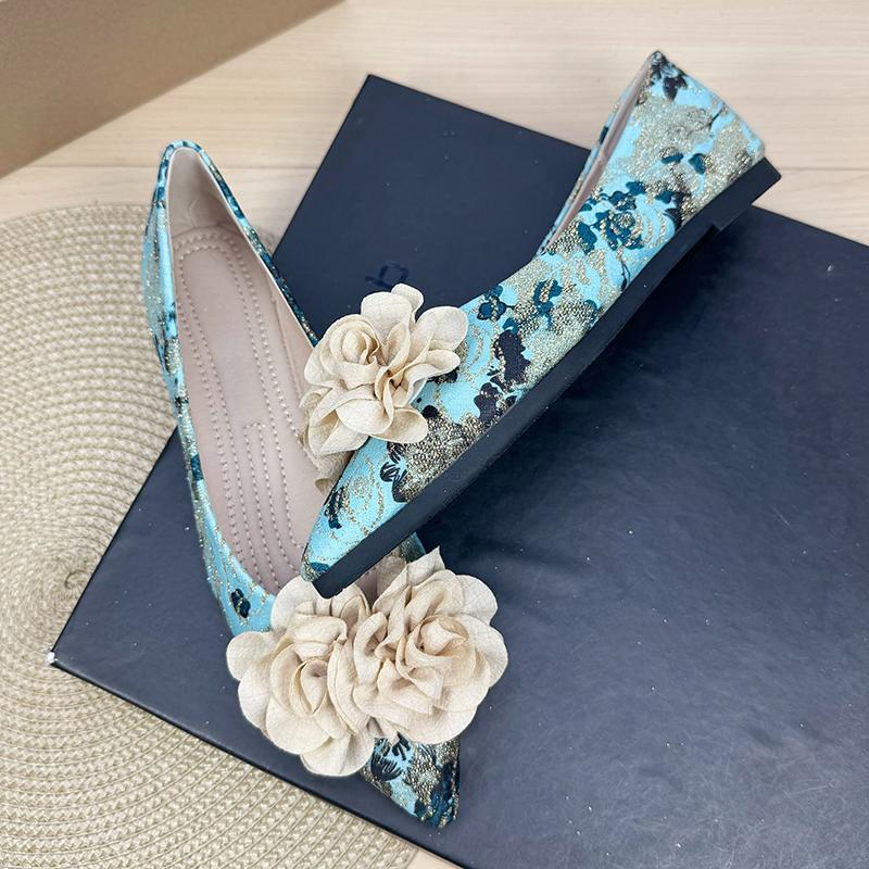 Fashion Flat Shoes for Women 2025 Spring and Autumn Pointed Toe Flower Shallow Mouth Boat Shoe Ethnic Style Women's Shoes Big Size 41-43
