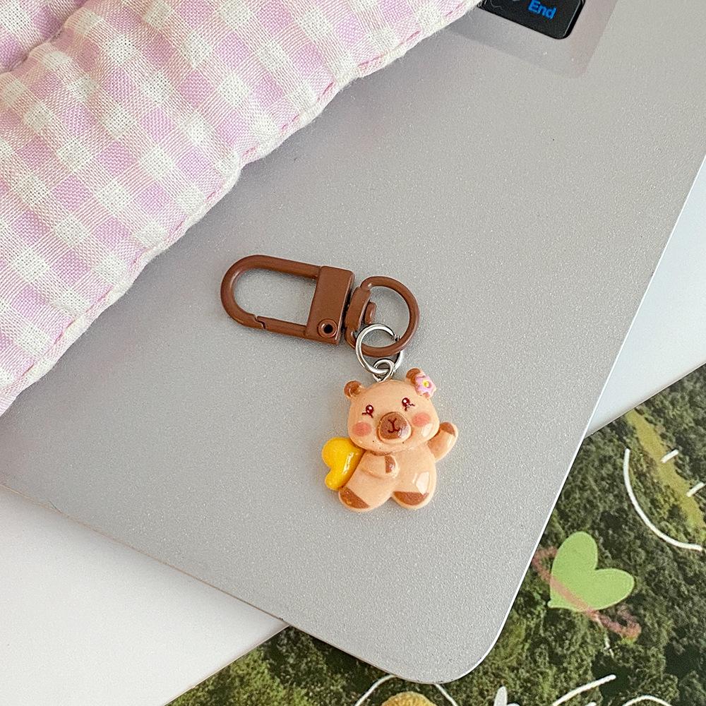 Capybara Keychain Pendant - Cute Graduation Gift for Schoolbags, Backpacks, and More