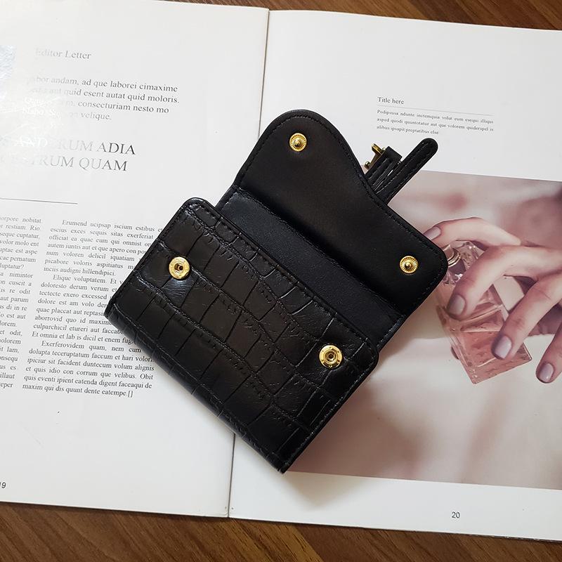 New D-Ring Crocodile Pattern Card Holder & Ladies Coin Purse: Short, Large Capacity, Folding, Anti-Demagnetization, Hot Zipper Design.