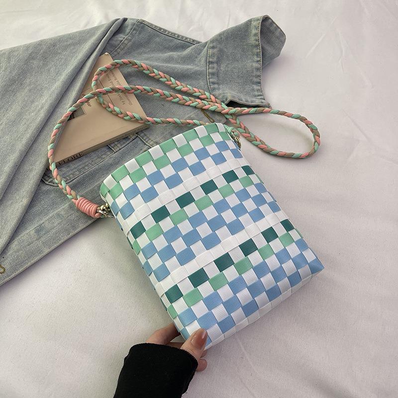 Summer niche woven bags women's new fashion versatile messenger bags popular shoulder bucket bags