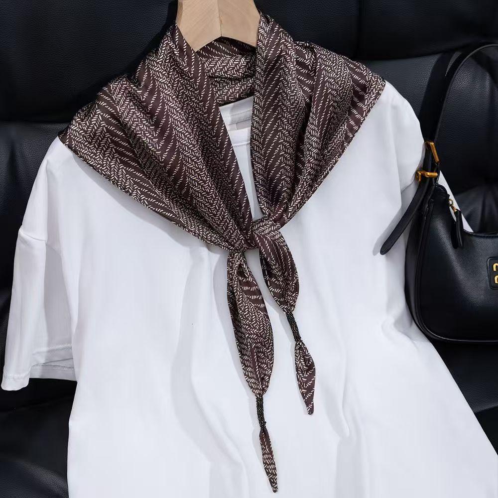 New simulated silk triangle scarf women's cashew flower small shawl neck protection silk scarf scarf fashion versatile scarf