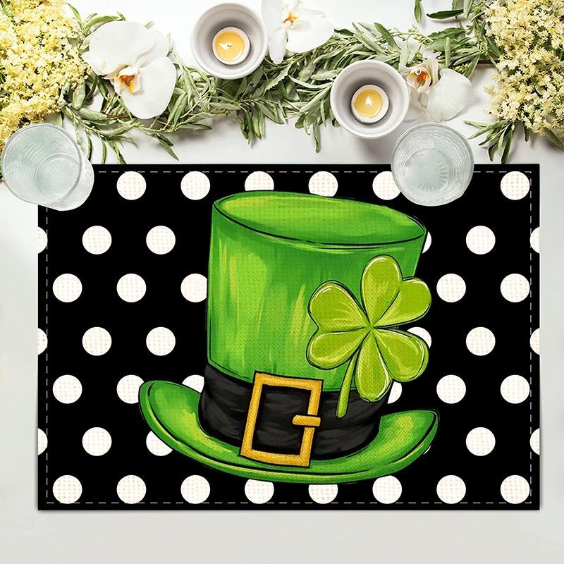 St. Patrick's Day Placemats Set of 6 Buffalo Plaid Plastic Table Mats Lucky Shamrock Place Mats Holiday Table for Party Kitchen