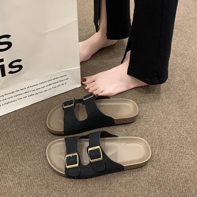 

Thick-soled cool slippers women s shoes summer wear 2025 new popular Birkenstock super fire stepping on shit beach one-word drag 35 чёрный