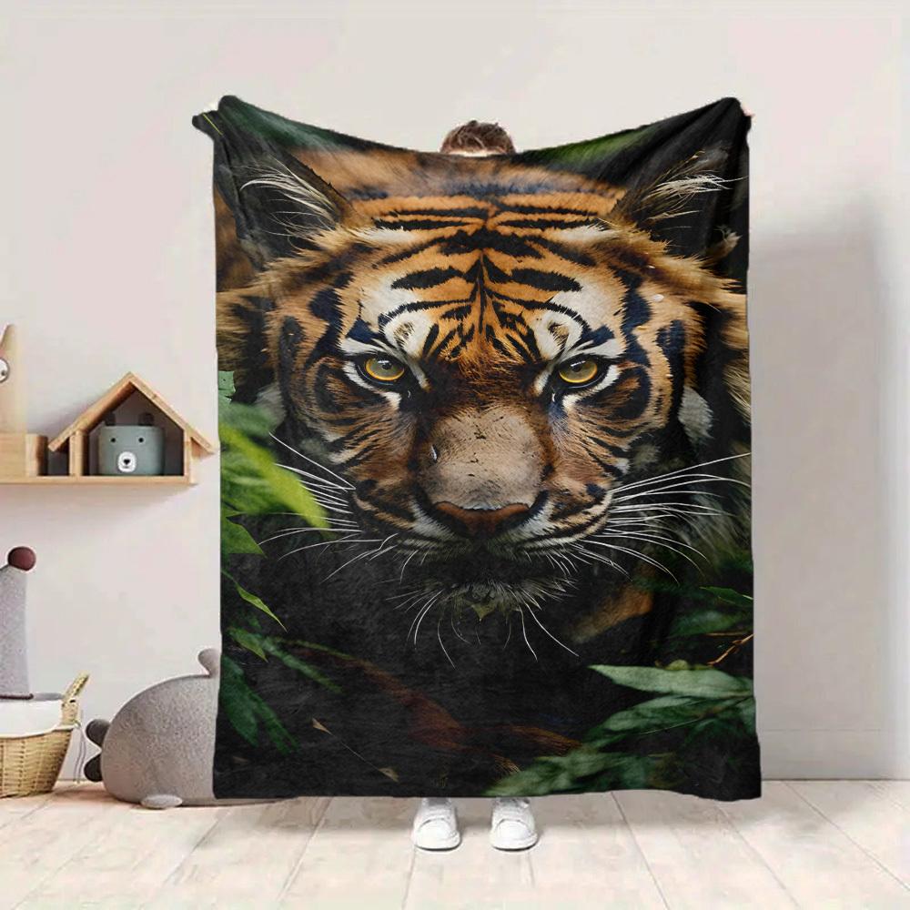 1pc Tiger Print Blanket Warm, Cozy, And Soft, Suitable for Sofas, Beds, Cars, And Office Use.Perfect for Camping And Travel, Making It a Great Gift Fo